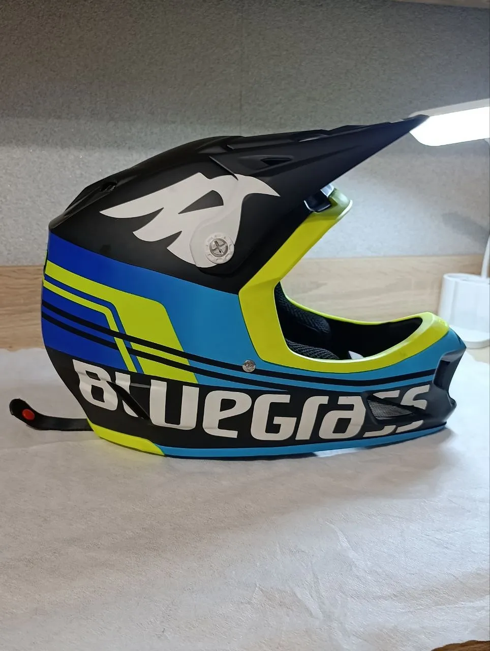Шолом фулфейс Bluegrass Brave розмір XL фото 2