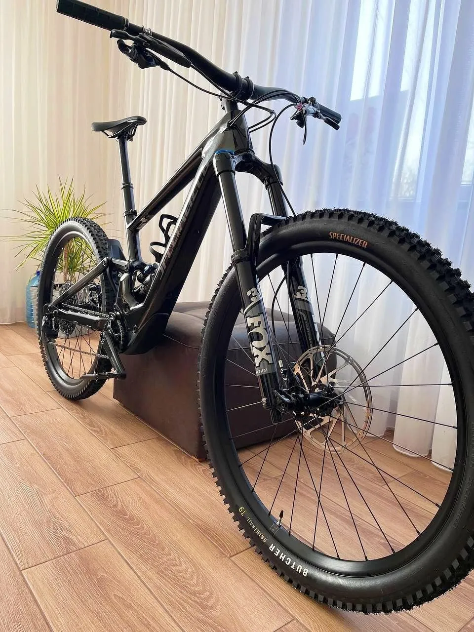 Specialized S3 електровелосипед 2025 фото 2