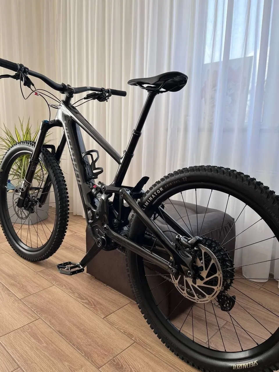 Specialized S3 електровелосипед 2025 фото 7