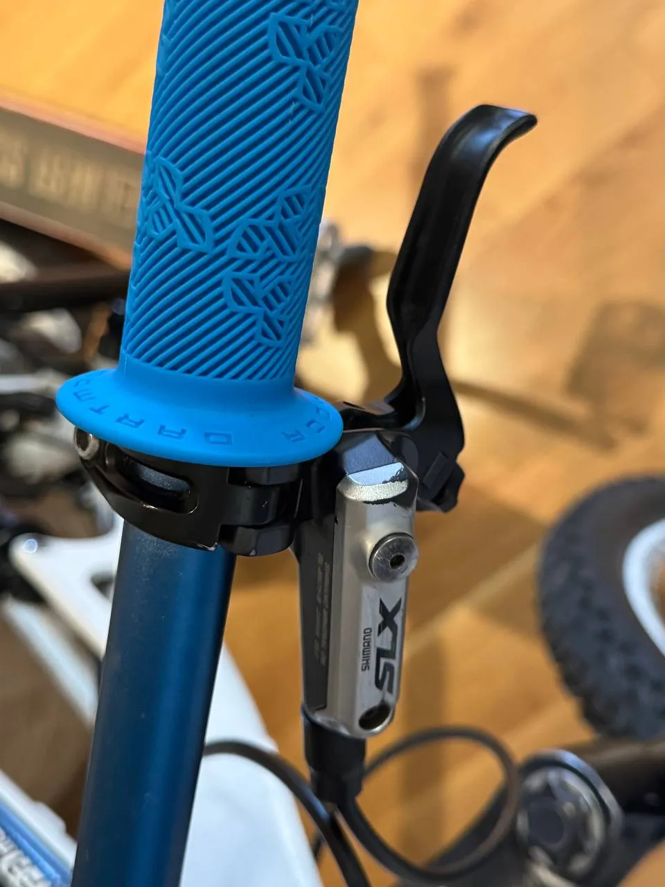 Передній гальмо Shimano SLX на Elixir 3 фото 3