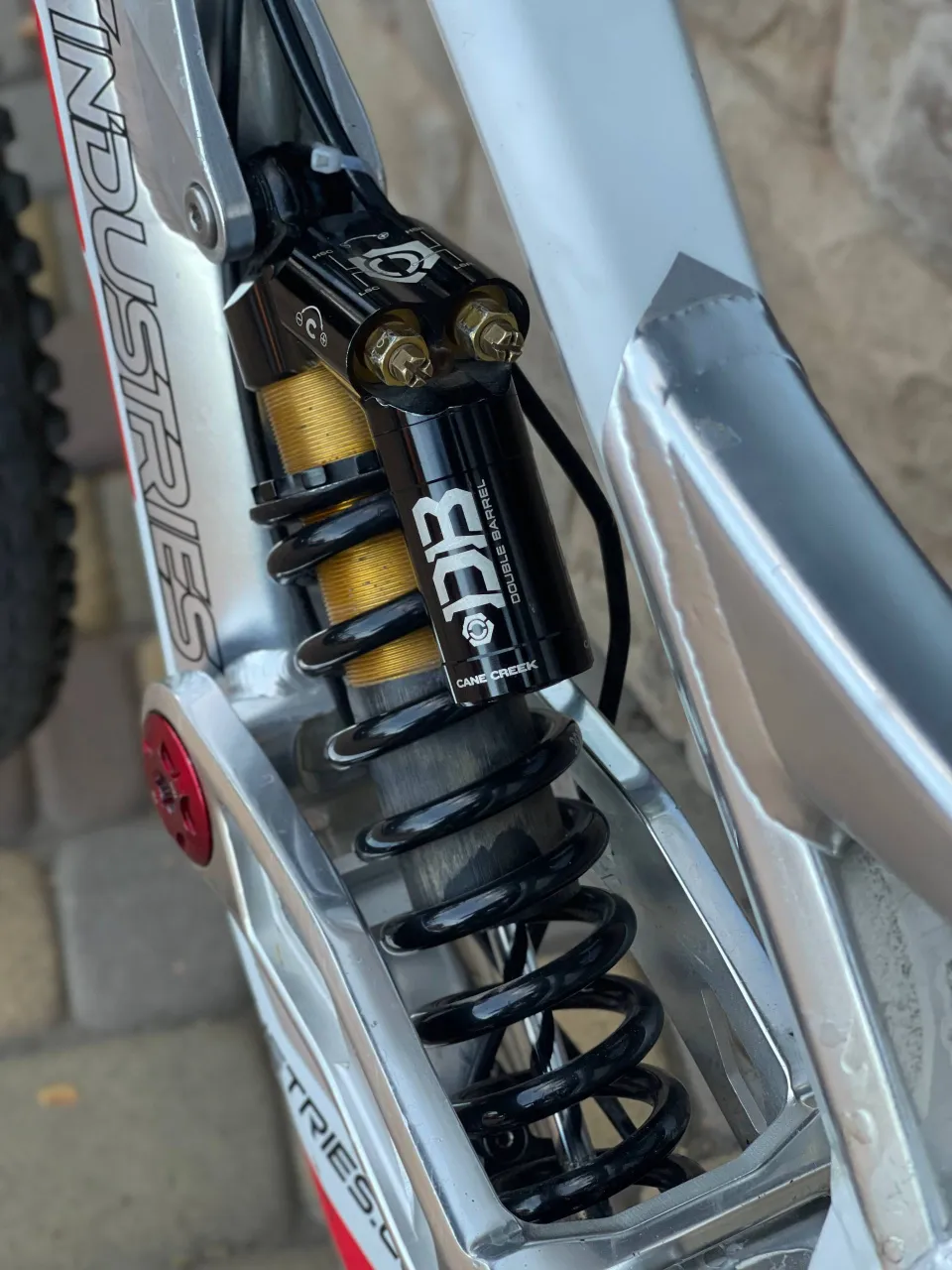 YT Tues 2017 AL M фото 4