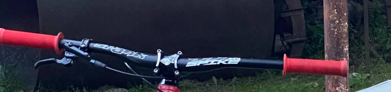 Руль Spank Spike 777mm фото 1