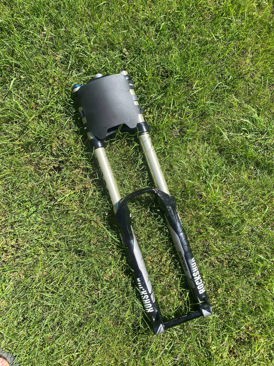 Rock Shox Boxer R2C2 передня вилка фото 1