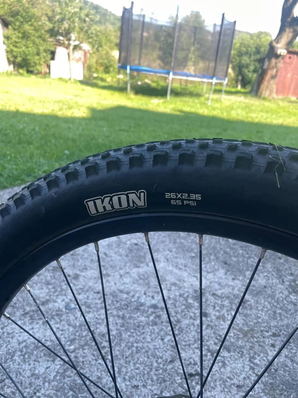 Покришка Maxxis Ikon 26x2.35 фото 3