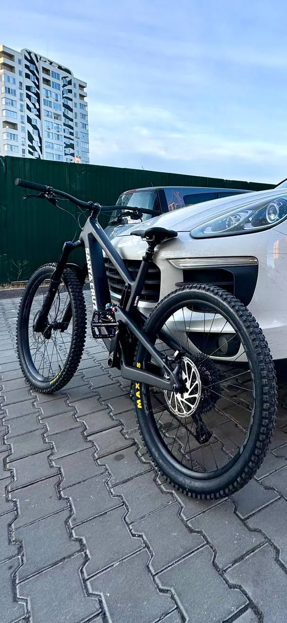 Santa Cruz Nomad V6 XL фото 2