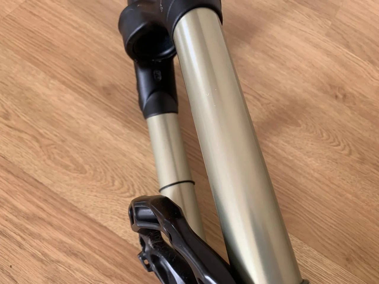 Вилка 27.5 Manitou Mattoc Pro фото 5
