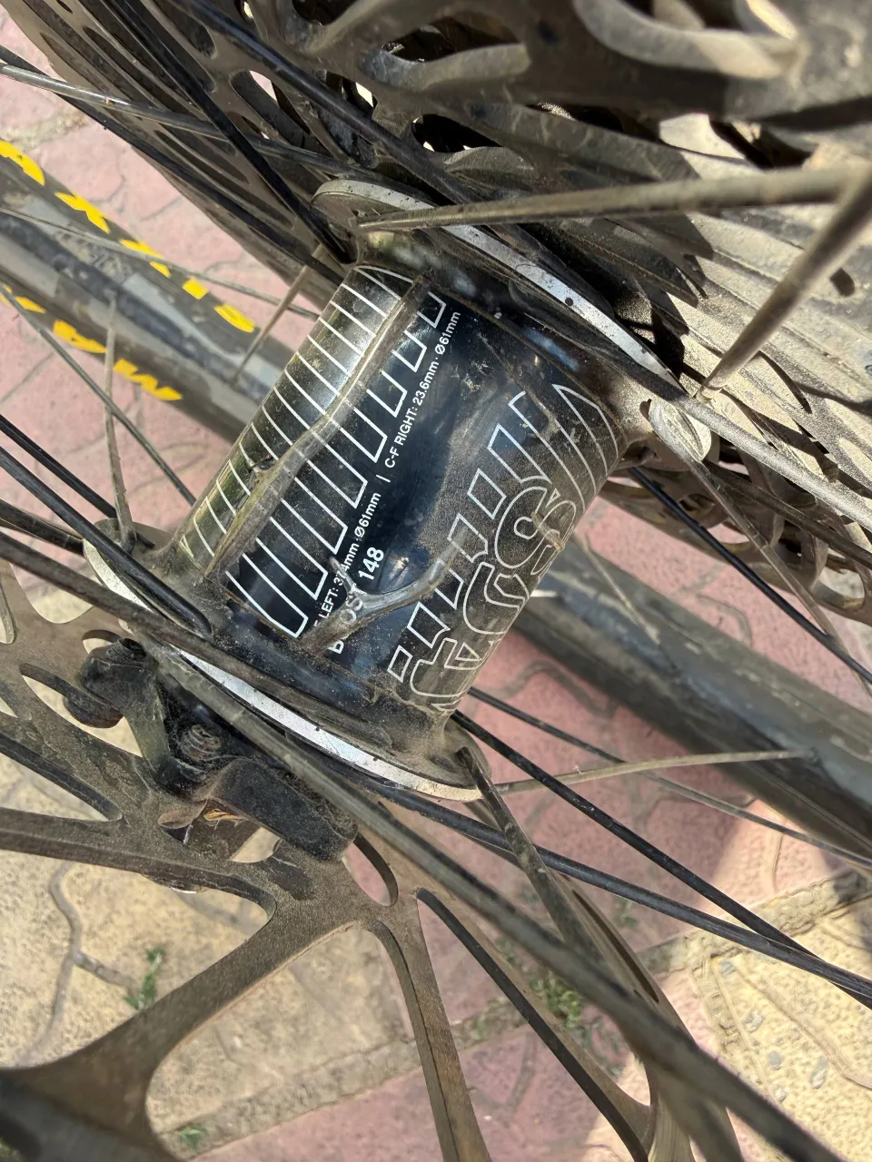 Fox 36 + Fox DPX 2 + SRAM X01 + Truvativ та ін. фото 2