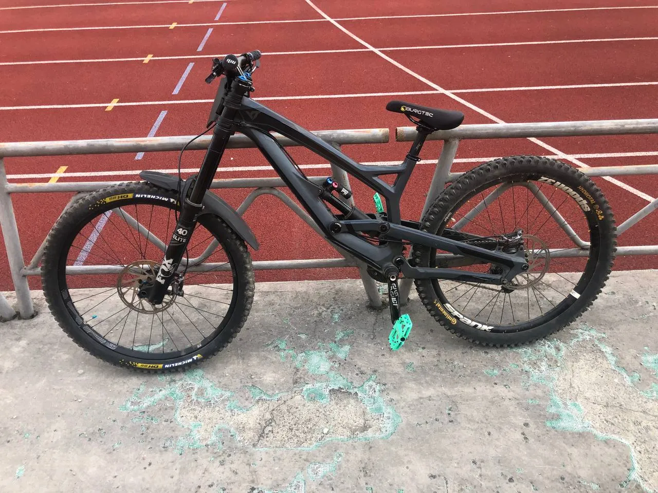 YT Tues 2018 CF карбоновий фото 1