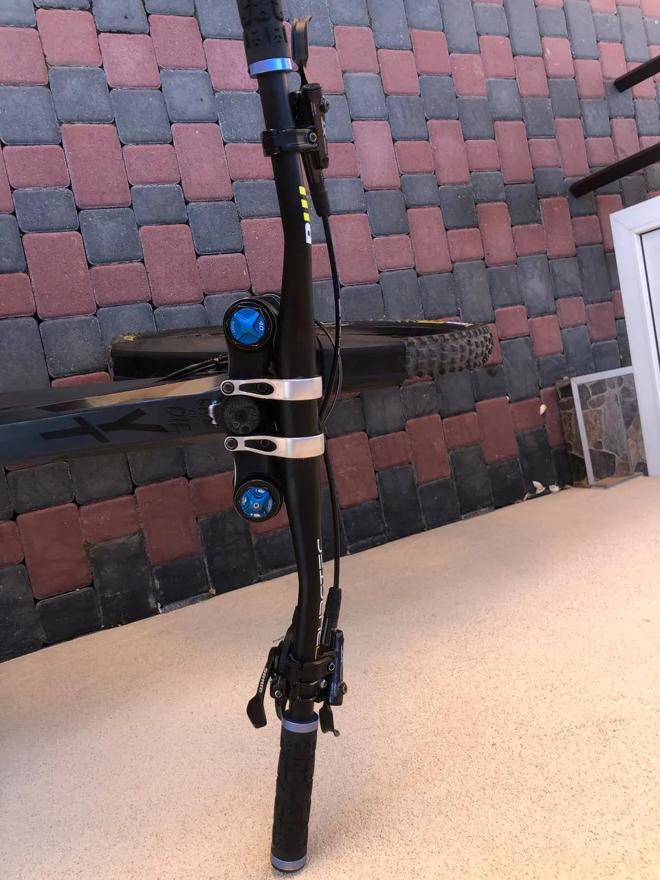YT Tues 2018 CF карбоновий фото 4