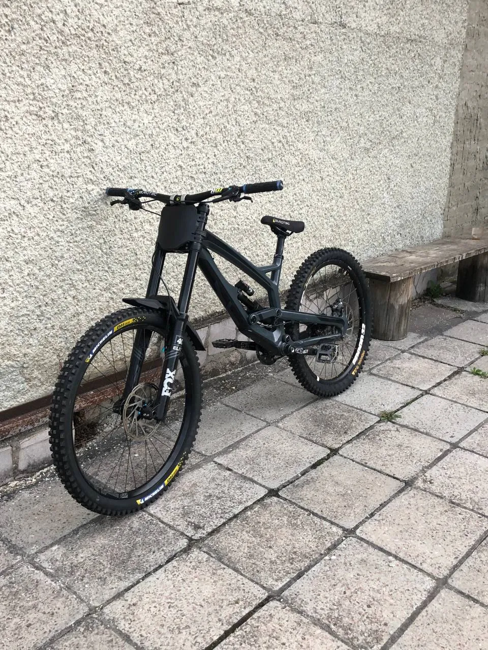 YT Tues 2018 CF карбоновий фото 7