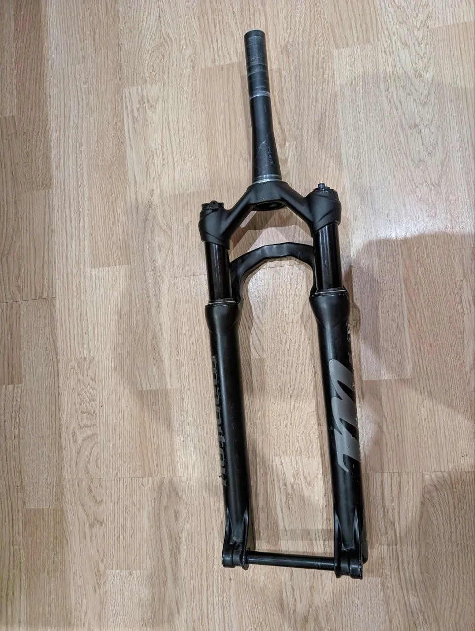 Manitou Machete 140mm вилка фото 5