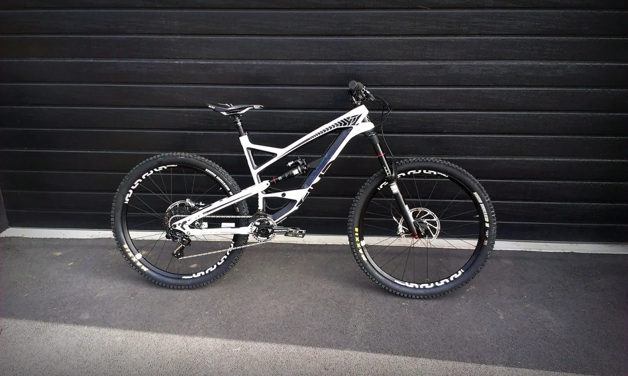 YT Capra CF рама M 2014-2017 white/black фото 1
