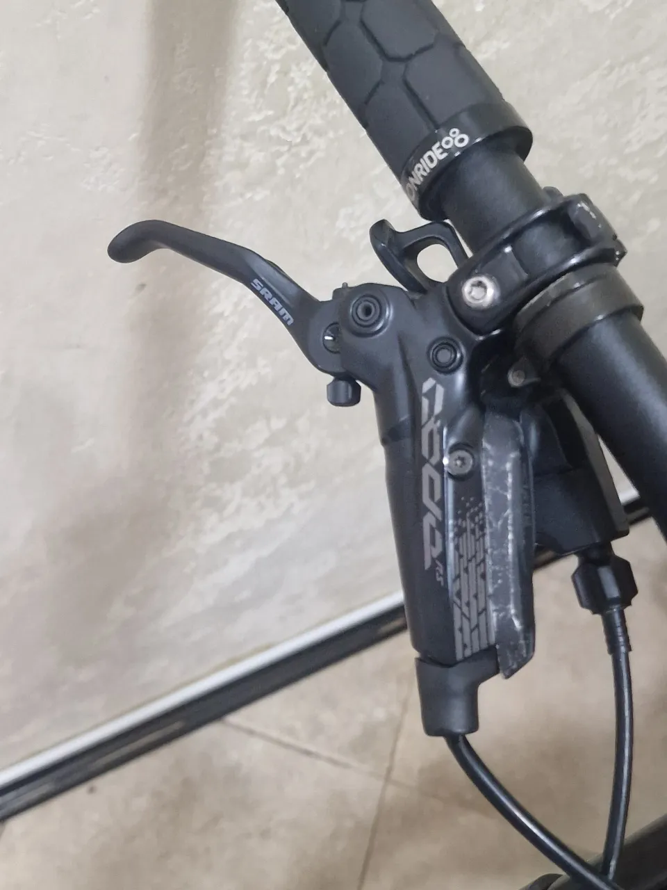 Задній гальмо SRAM Guide з ручкою SRAM Code RS фото 1