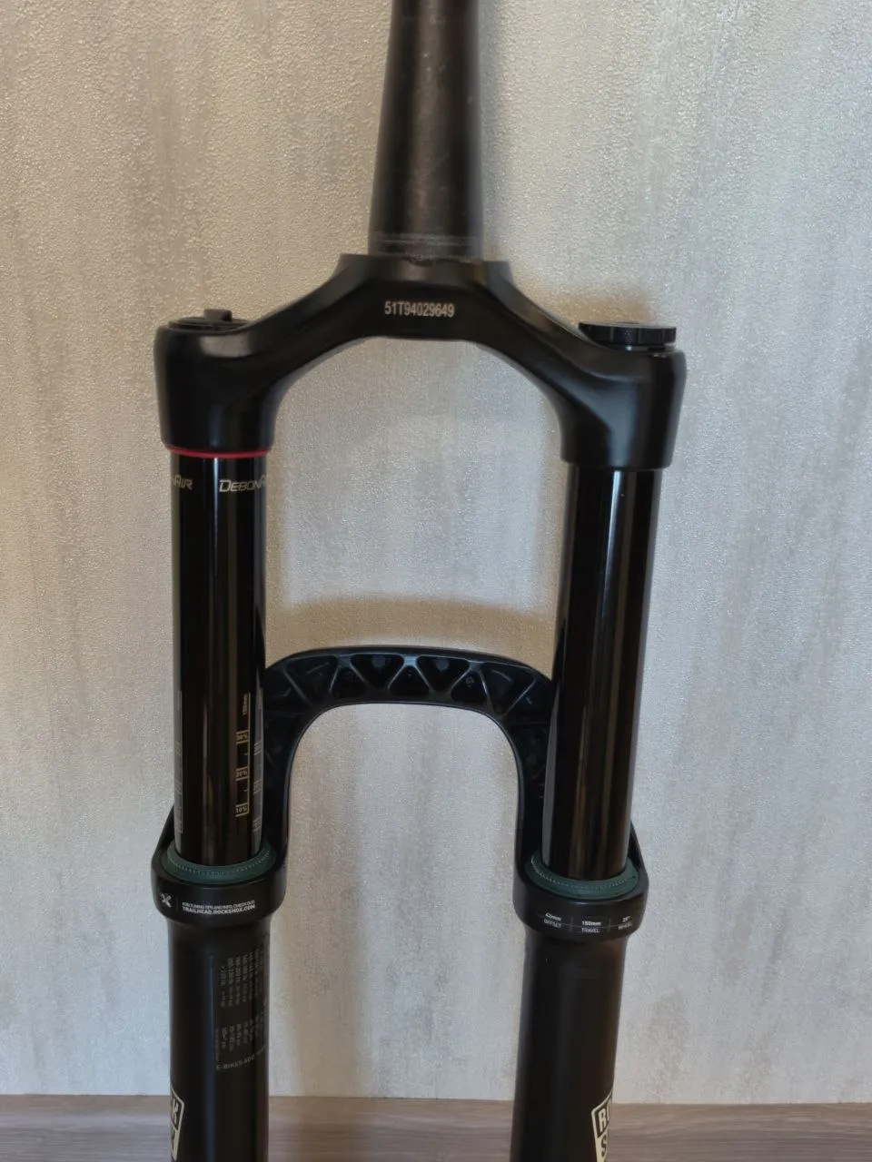 RockShox Lyrik Select+ Charger 2.1 RC вилка 160 мм фото 4