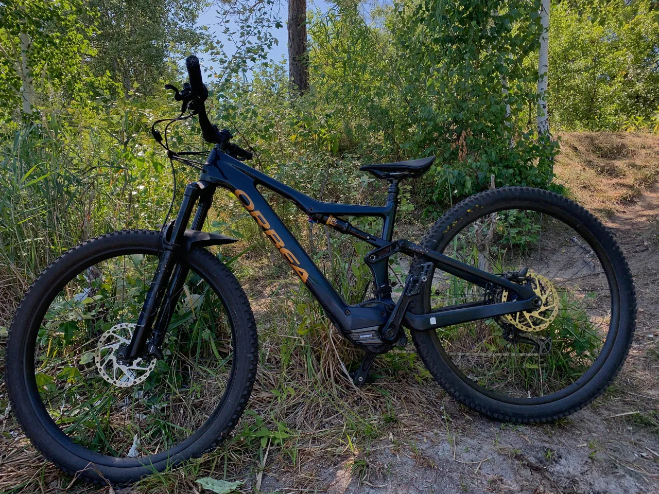 Електровелосипед Orbea Rise 2022, карбон, М фото 1