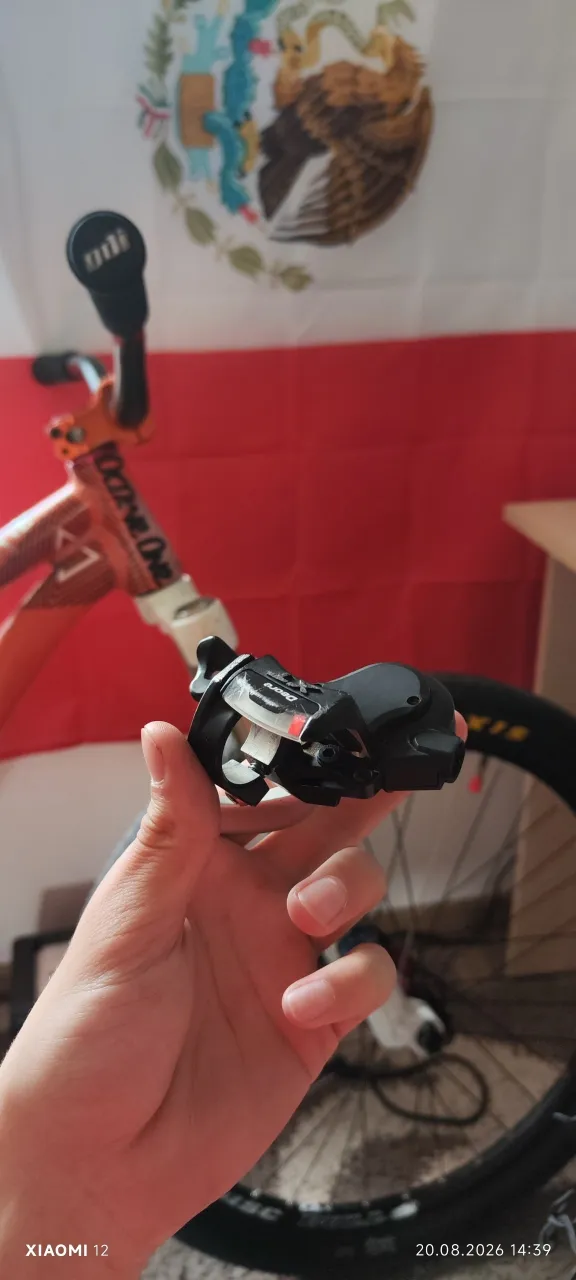 Манетка Shimano Deore XT передня 3 швидкості фото 1