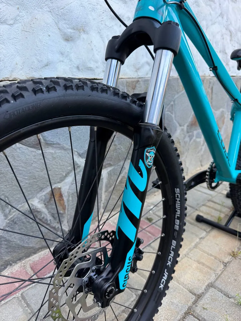 Рама Cube Flying Circus + вилка Manitou Circus + гальма Shimano MT400 + колеса + кермо та ін. фото 8