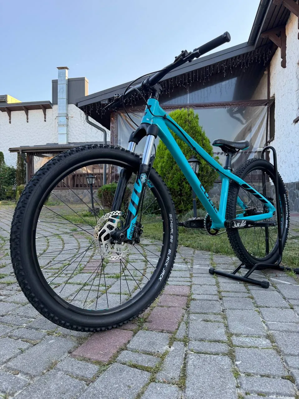Рама Cube Flying Circus + вилка Manitou Circus + гальма Shimano MT400 + колеса + кермо та ін. фото 2