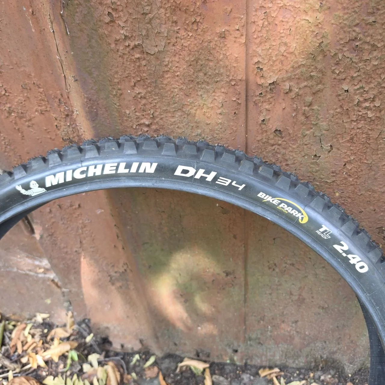 Покришка Michelin DH34 27.5x2.4 фото 2