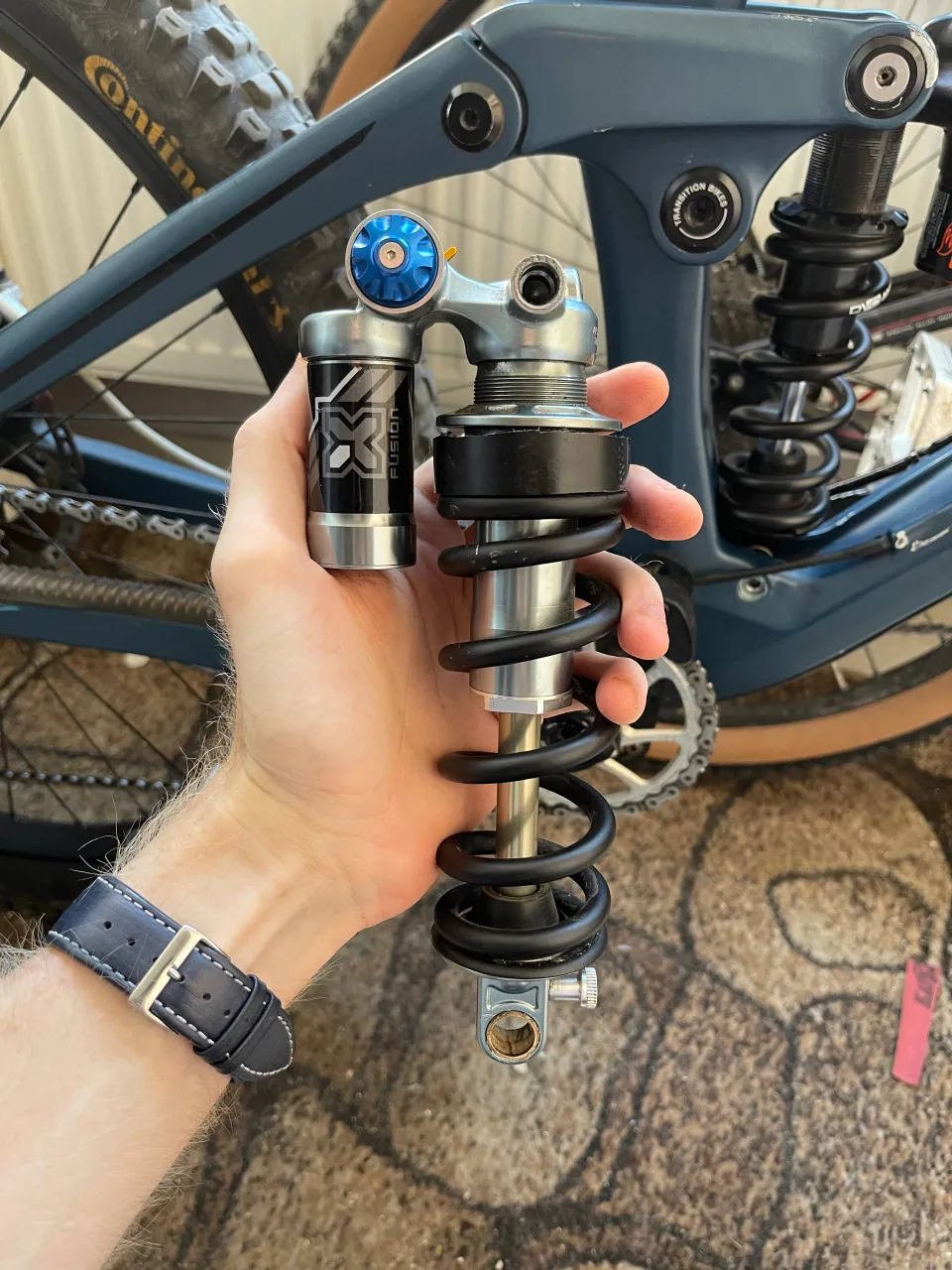 Амортизатор X-Fusion H3C coil 205/62.5 trunnion + пружина DVO LS фото 1