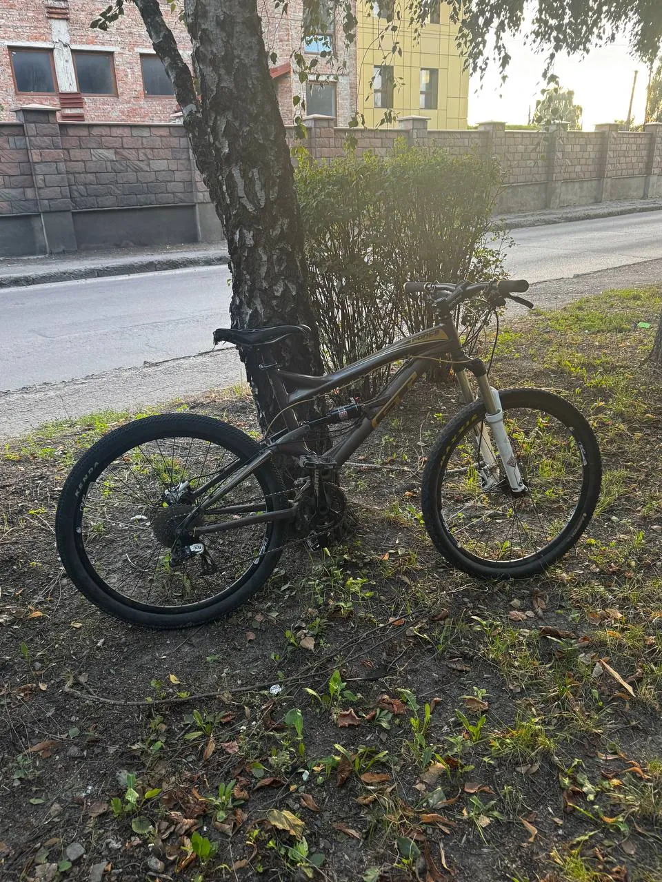 GT Force 3.0 + Rock Shox Recon Gold + Rock Shox Monarch + Sram x6 фото 2