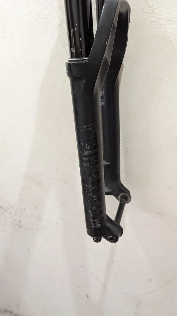 Вилка RockShox Revelation 27.5 140/110 мм фото 4