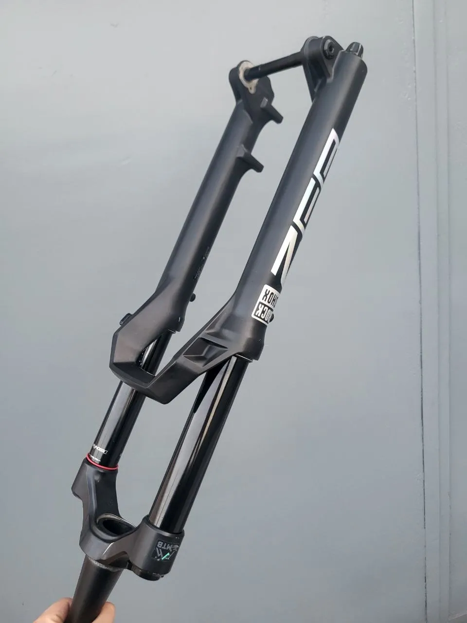Вилка Rock Shox Zeb 170mm фото 7