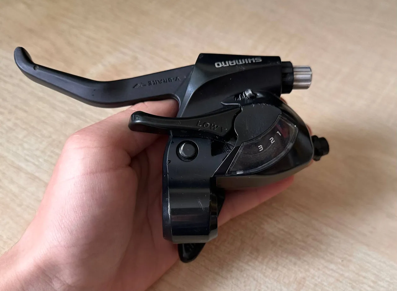 Манетка Shimano ST-EF41 лівий моноблок 3 швидкості фото 1