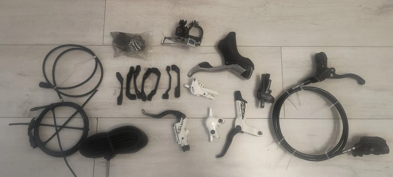 Каліпери + ручки + Дуал + адаптери + Shimano ексцентрик та ін. фото 2