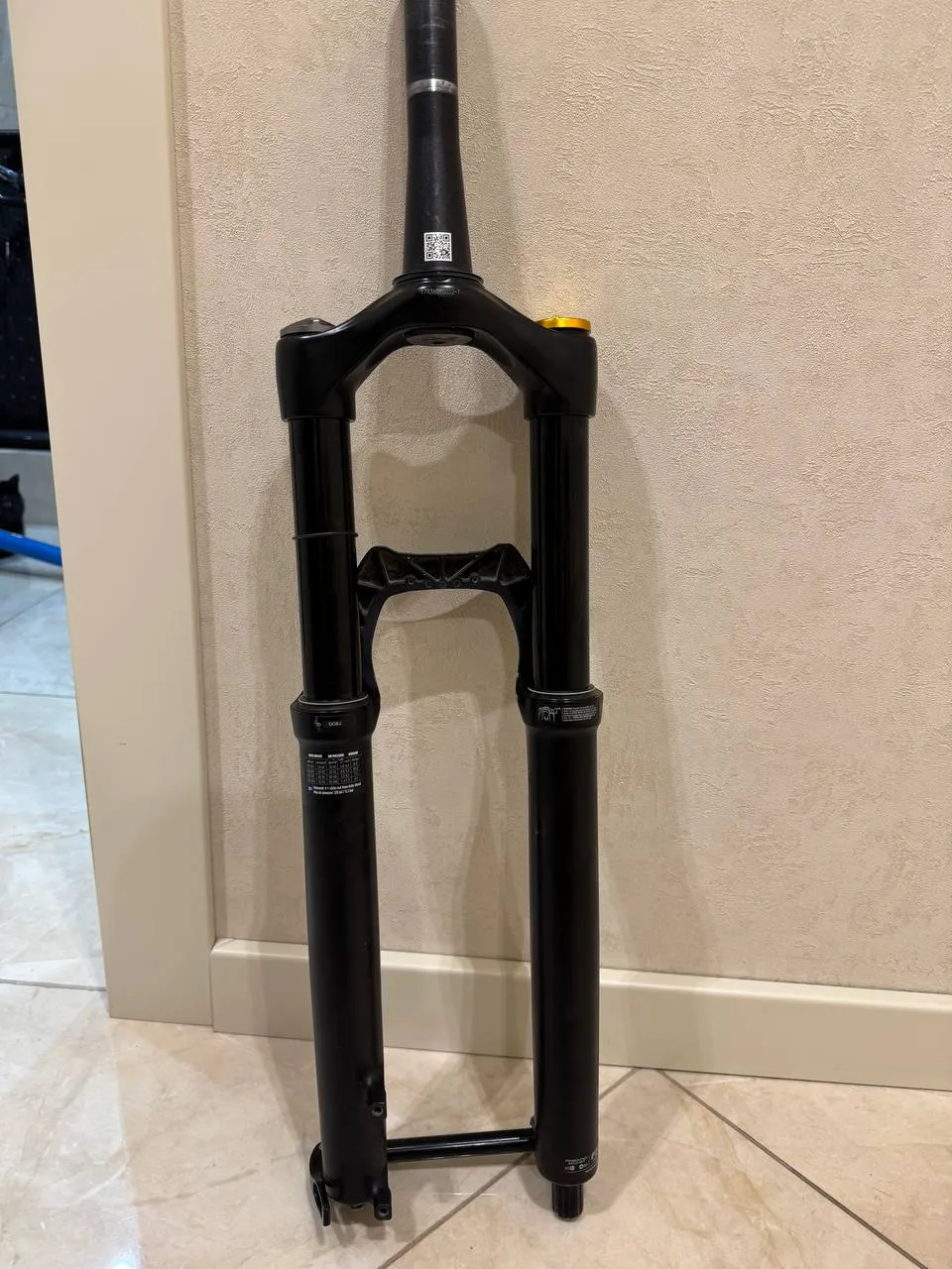 Вилка Marzocchi Bomber Z1 29 160mm фото 2