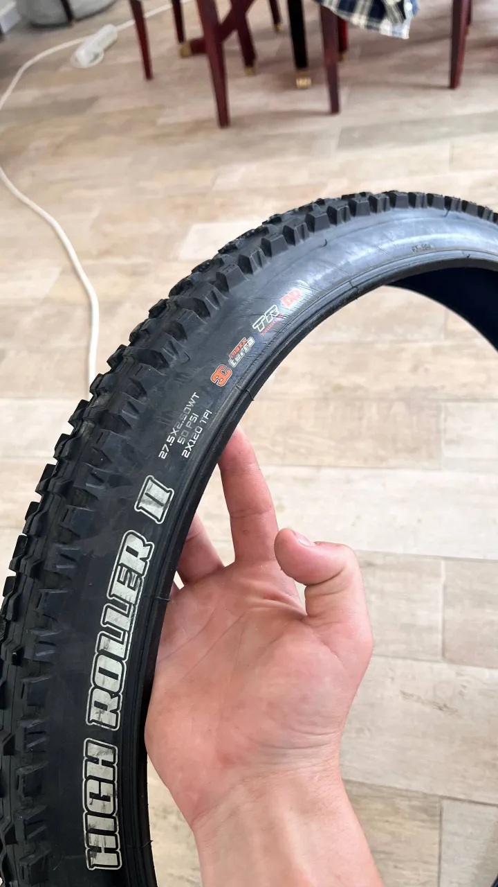 Покришка Maxxis High Roller 2 27.5 x 2.5 фото 2