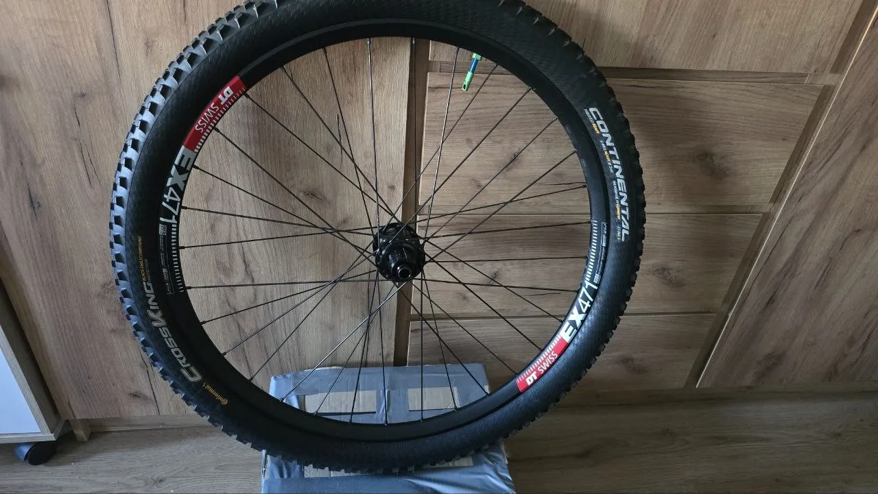 Колесо 27.5" в зборі + обода DT Swiss EX471 фото 1