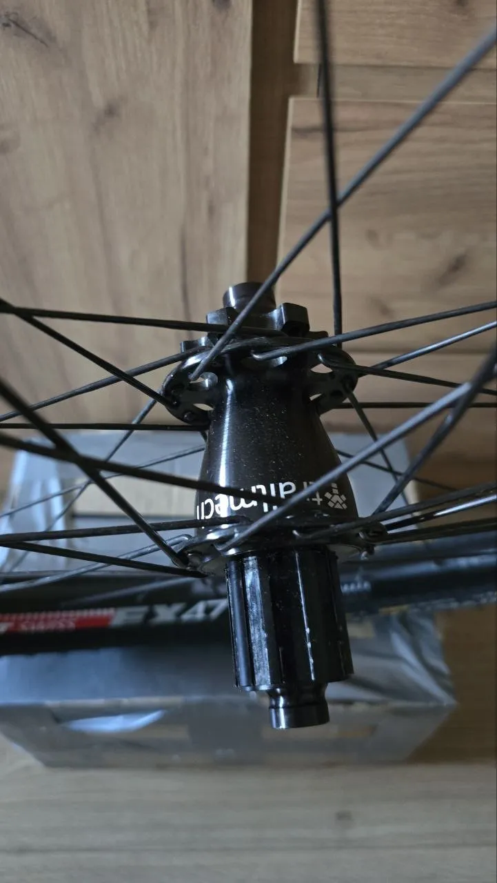 Колесо 27.5" в зборі + обода DT Swiss EX471 фото 4