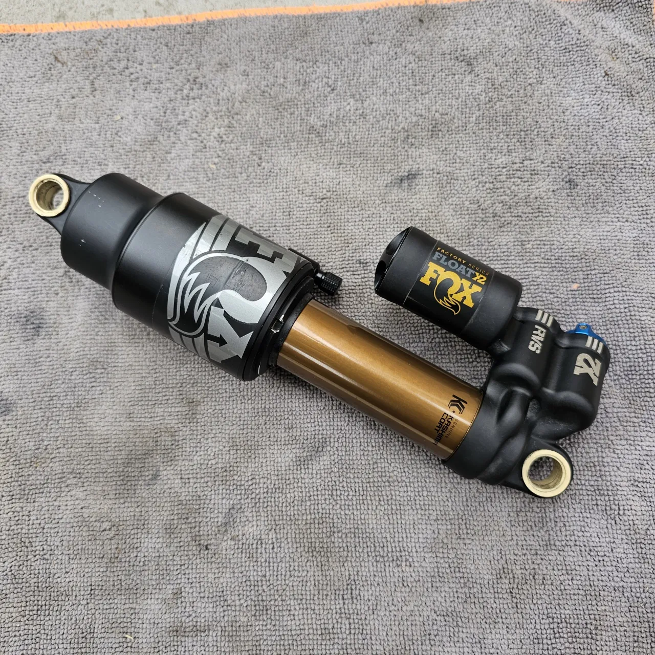 Fox Float X2 + Rock Shox Super Deluxe Ultimate + DVO Jade амортизатори фото 2