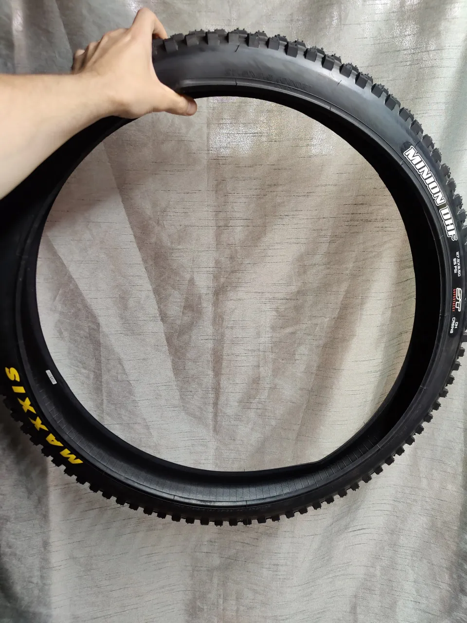 Покришка Maxxis MINION DHF 27.5x2.50 фото 1