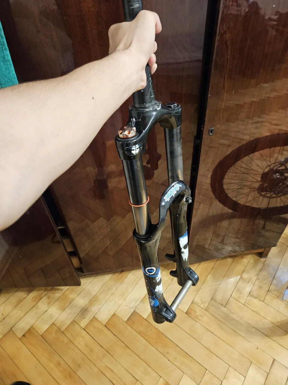 Вилка RST Storm Super 180mm фото 2
