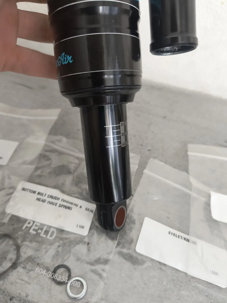 Амортизатор Rock Shox Monarch Plus RC3 фото 4