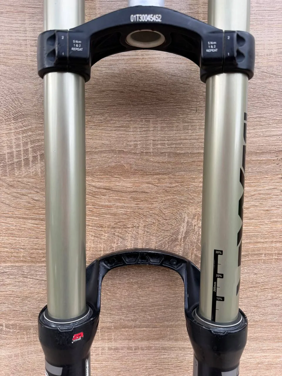 Вилка Rock Shox Boxxer R2C2 фото 7