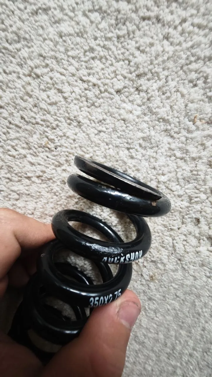 Пружина RockShox 350 x 2.75 для амортизатора Vivid / Kage фото 2