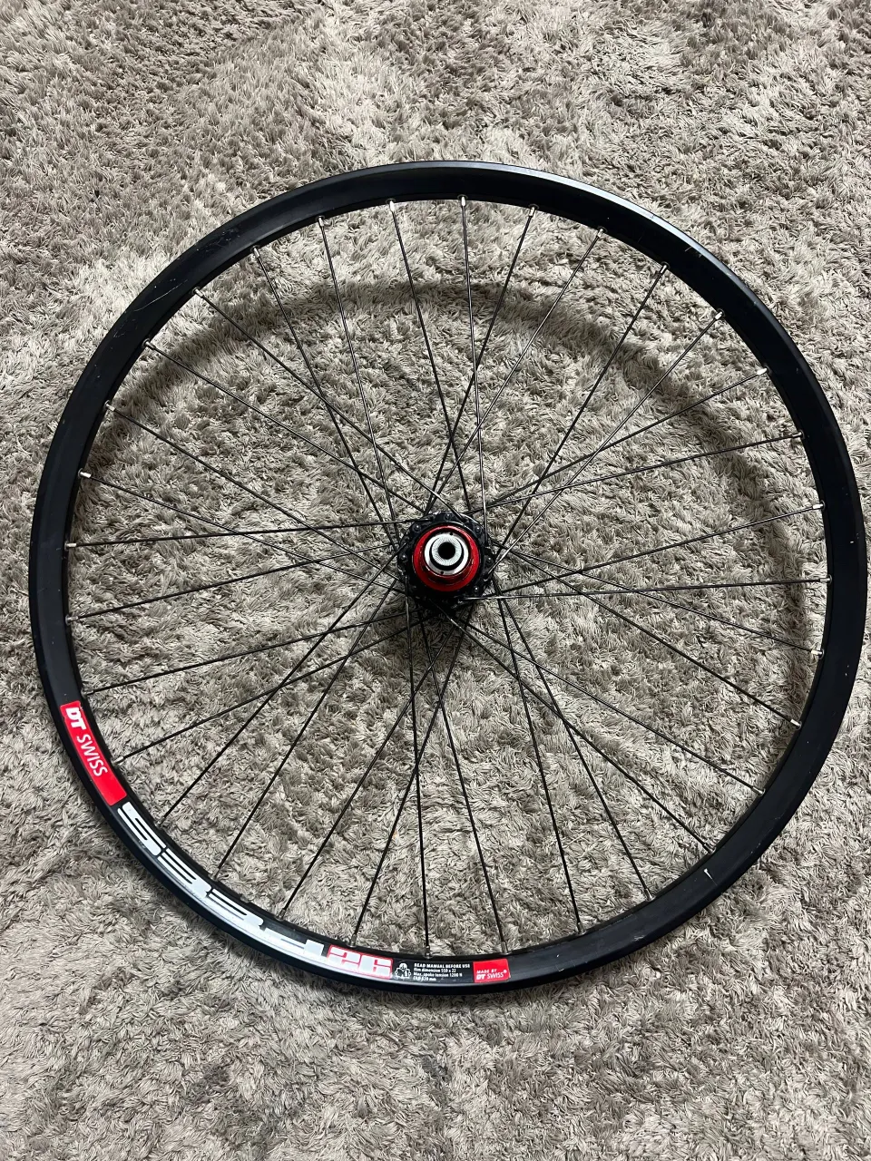 Колесо 26" DT Swiss 533d + OnOne втулка 135/10 фото 1