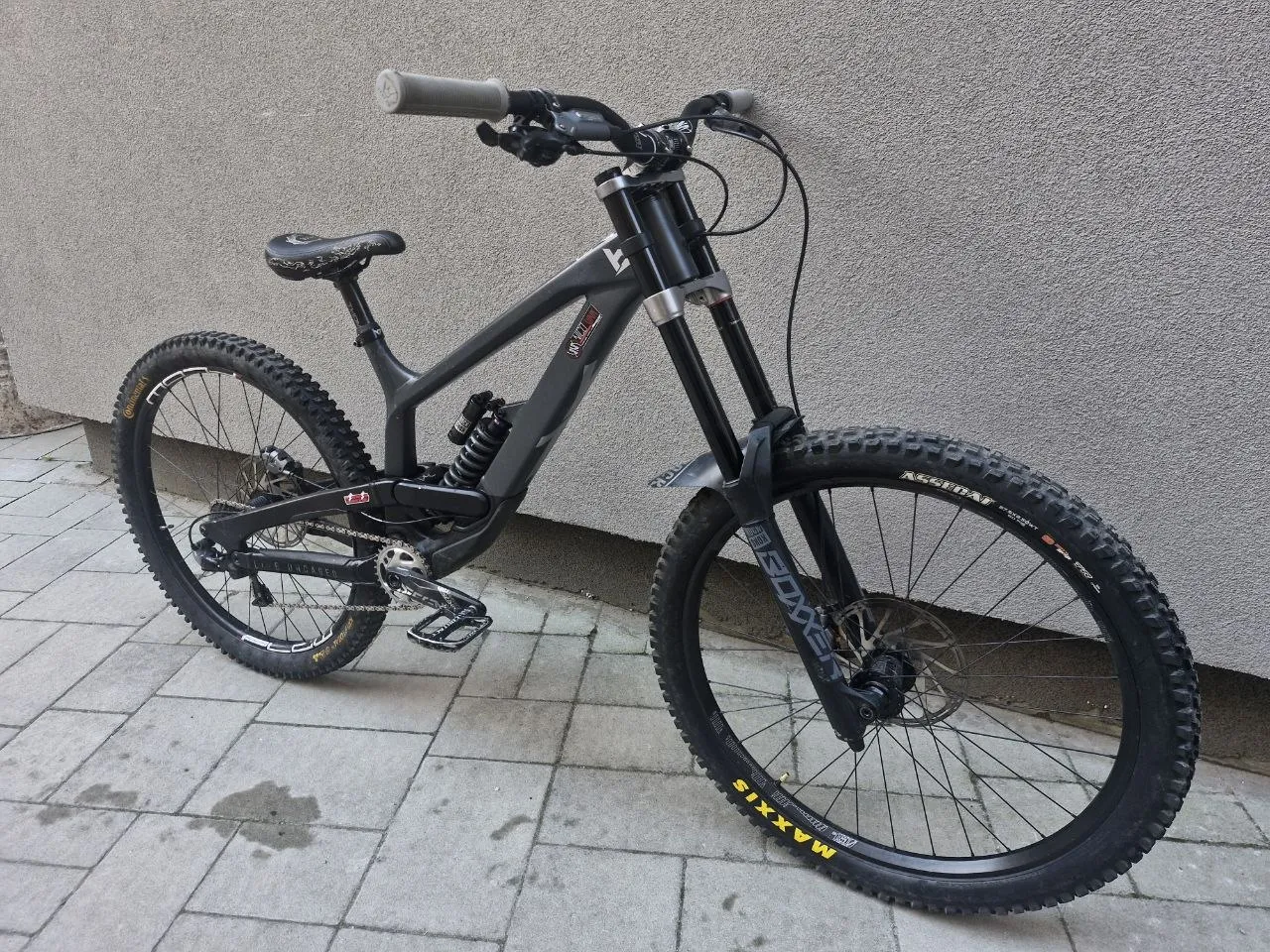 YT Tues 2021 AL 27.5 M — DH велосипед фото 2