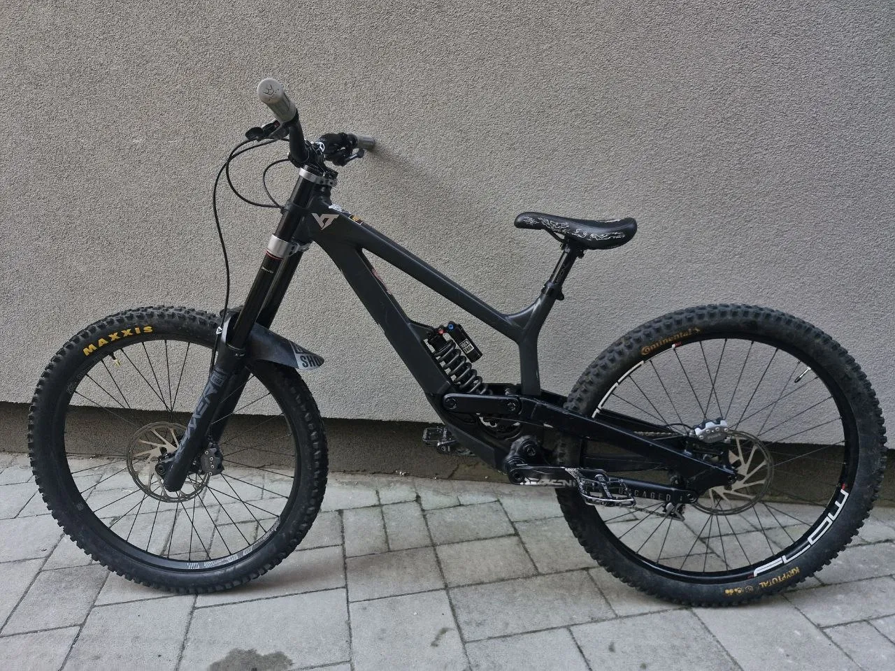YT Tues 2021 AL 27.5 M — DH велосипед фото 7