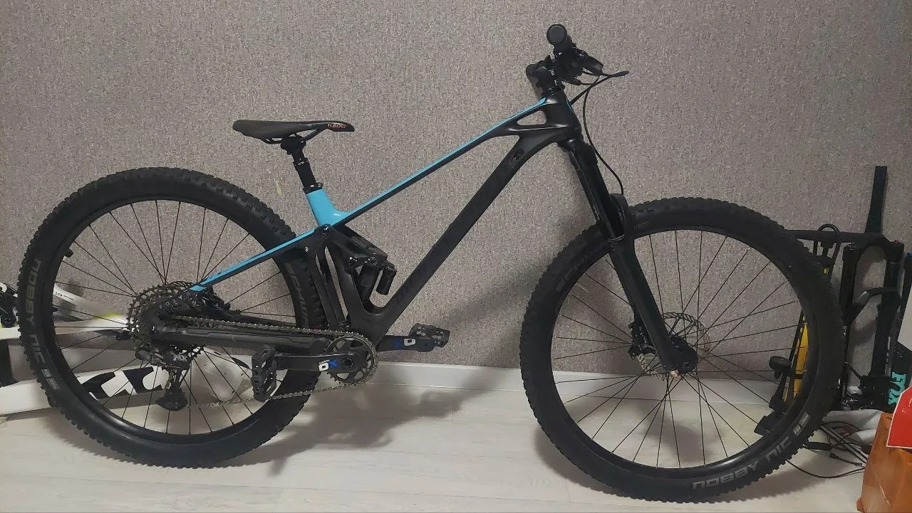 Mondraker Foxy Carbon R 29 фото 1
