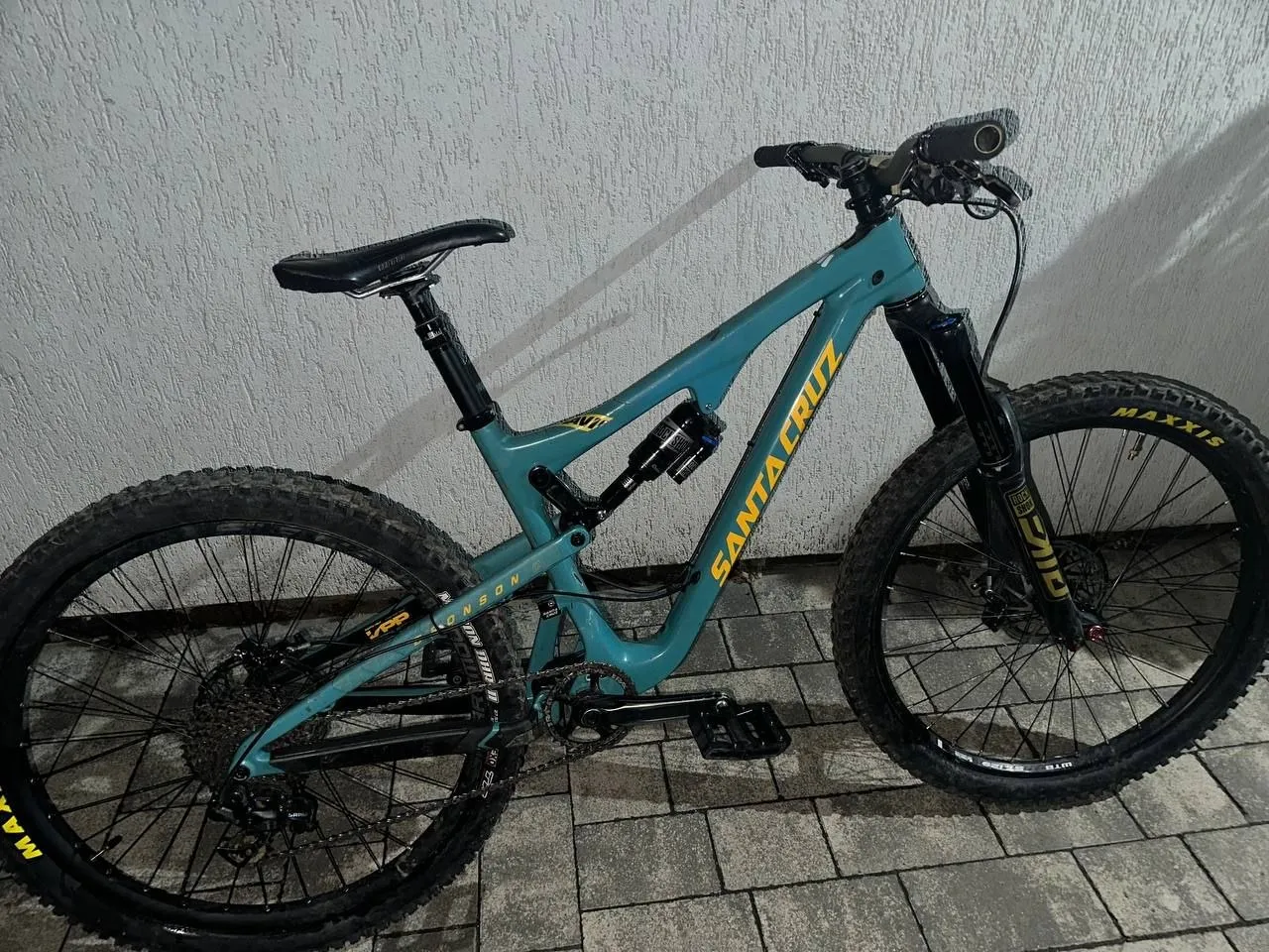 Велосипед Santa Cruz Bronson C Carbon 27.5 M фото 4