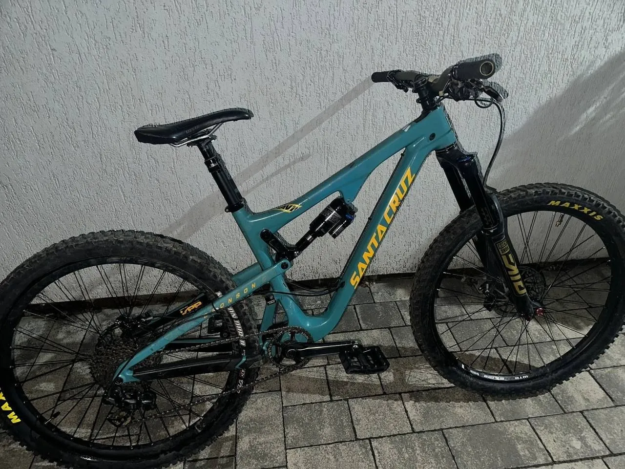 Santa Cruz Bronson C 27.5 карбонова рама M фото 3