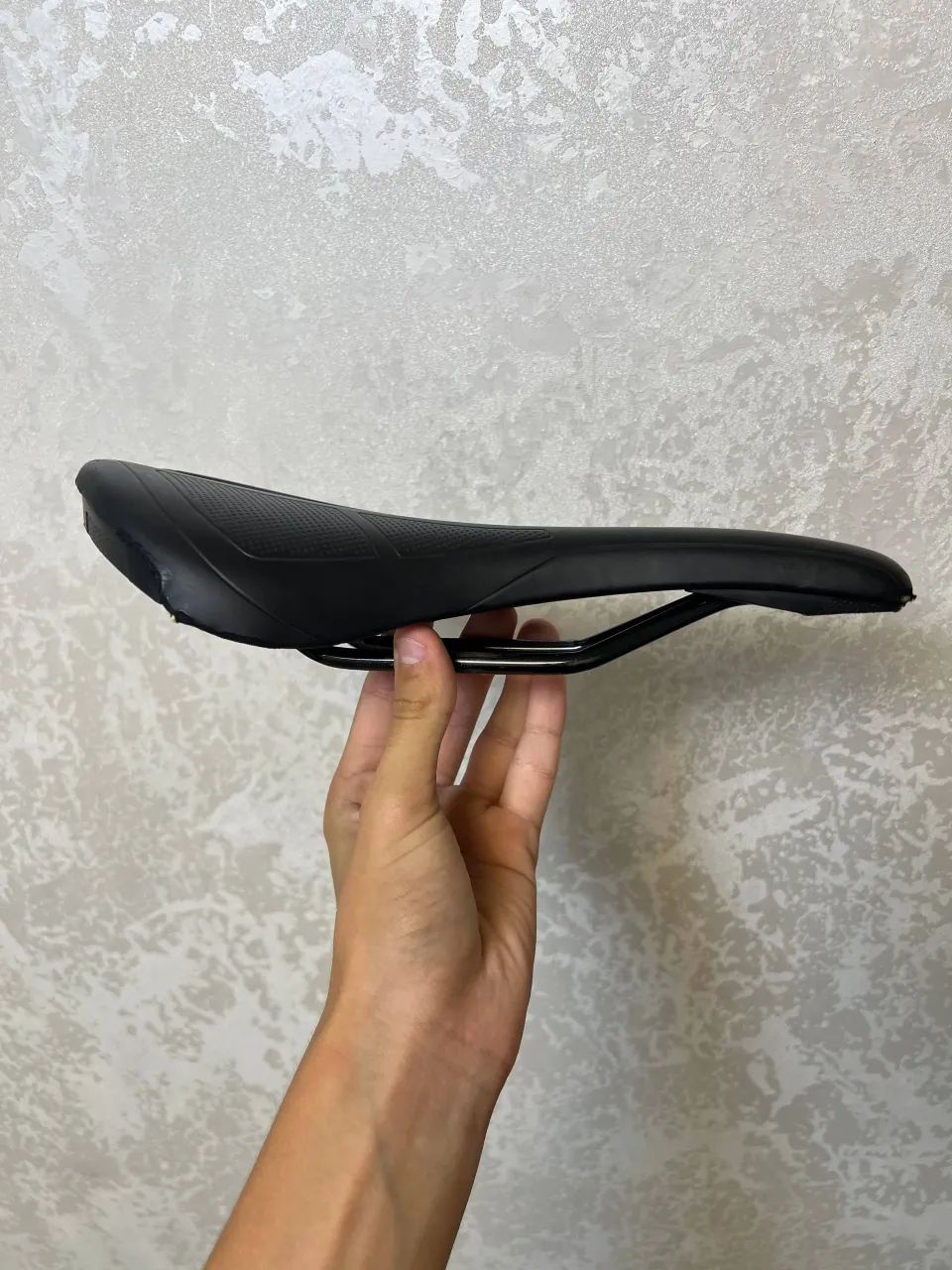 Сідло Specialized Hange фото 1