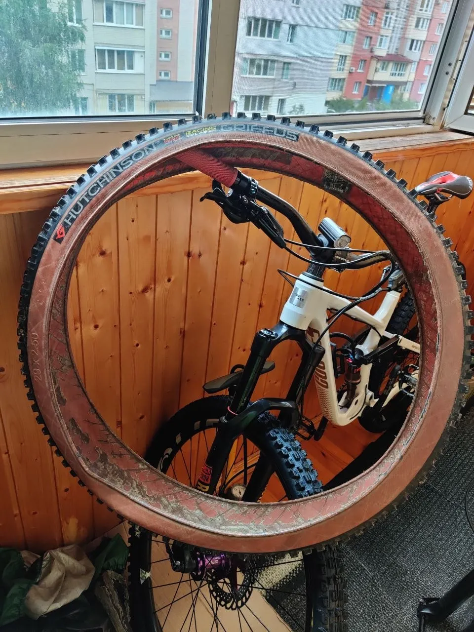 Покришки Hutchinson Griffus 29x2.5 + Maxxis Ardent 29x2.4 фото 2