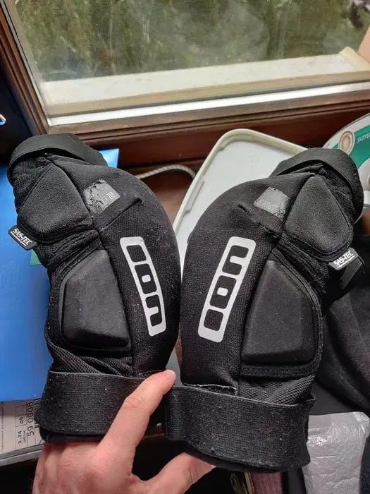 Захист колін ION K_Pact Zip XL фото 2