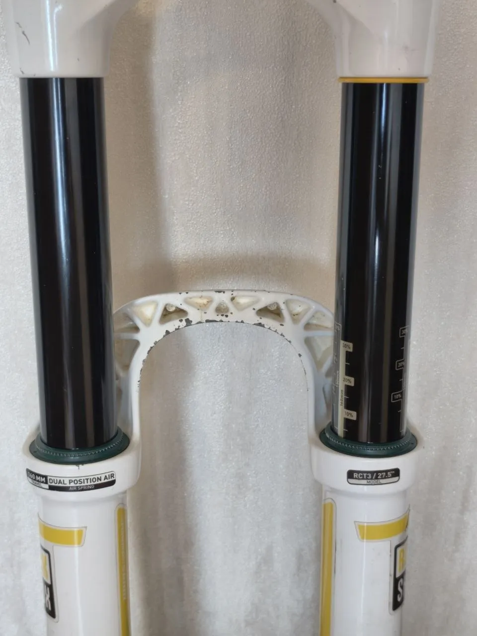 Вилка RockShox Pike RC 27.5" 100×15 мм фото 4