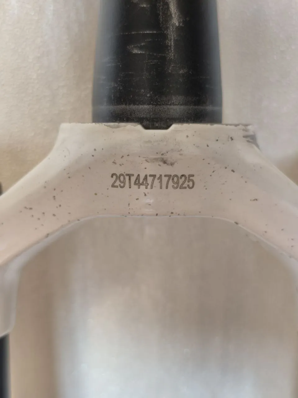 Вилка RockShox Pike RC 27.5" 100×15 мм фото 8